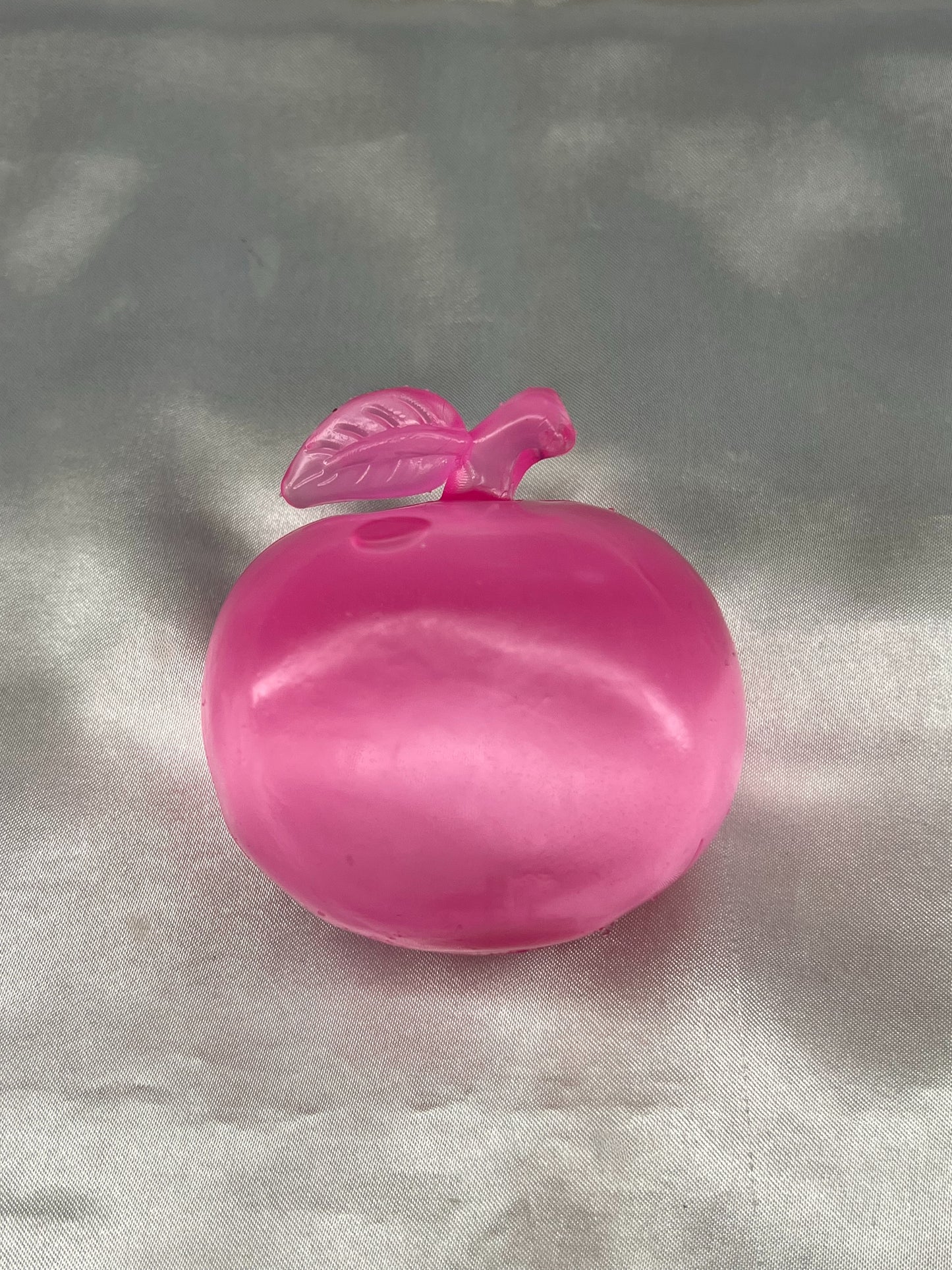 APPLE SQUISH