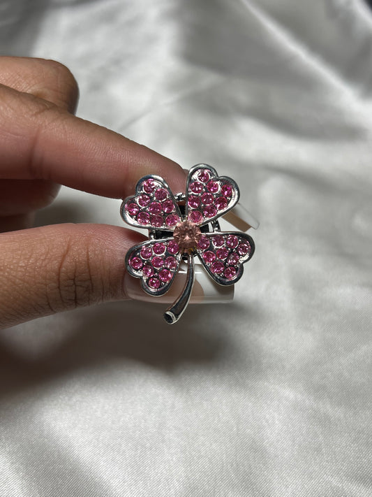 PINK CLOVER
