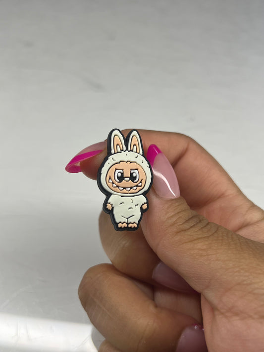 WHITE LABUBU