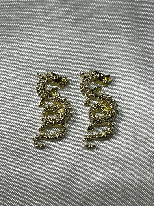 GOLD DRAGON NAIL CHARMS